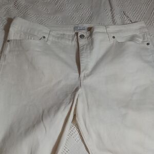 SOFIA Skinny Plus Ankle Jeans